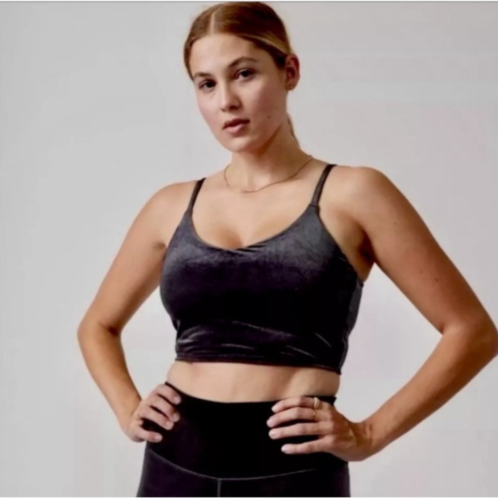 Athleta Black Velvet Elation V-Neck Crop Tank - Size Small